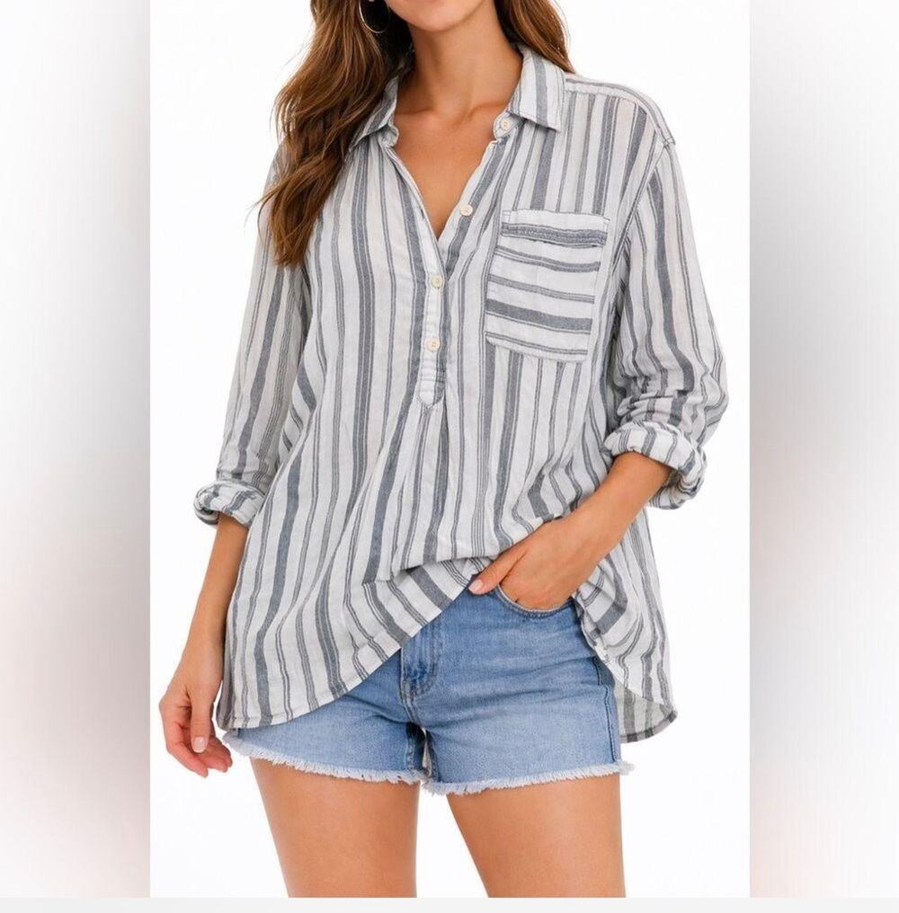WE THE FREE Summer Breeze Stripe Button Down in Ivory Size Small